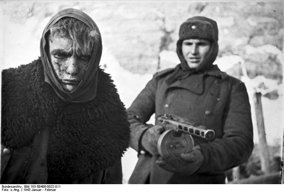 Deutscher Soldat nach der Kapitulation in Stalingrad (Januar/Februar 1943)
